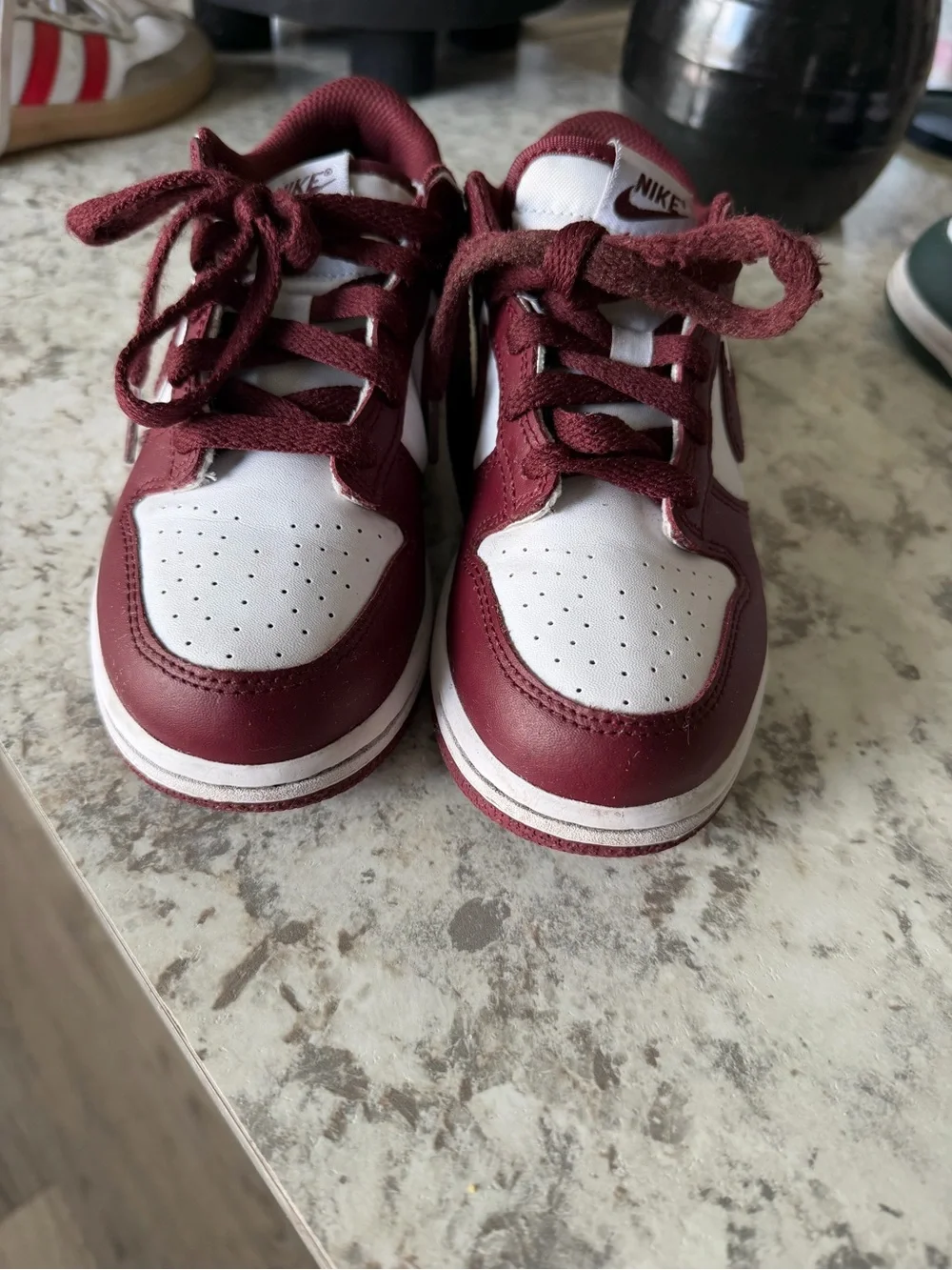 Nike Kids Maroon and White Low Top Sneakers - Picture 4 of 4
